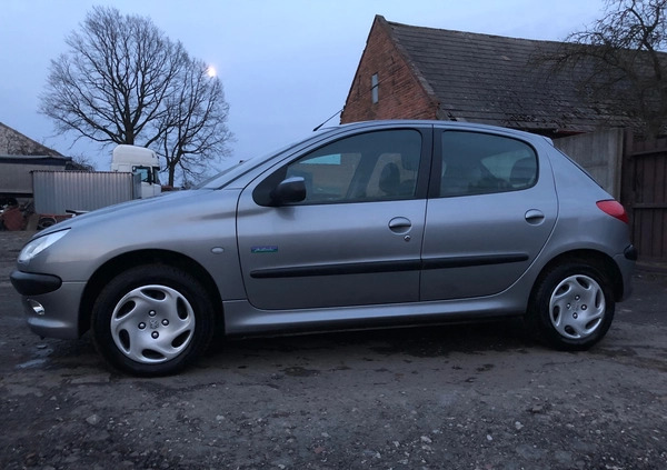 Peugeot 206 cena 7900 przebieg: 60800, rok produkcji 2003 z Piła małe 254